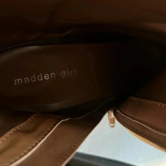 Madden Girl Autumn Platform Booties size 10m brown - Picture 7 of 7